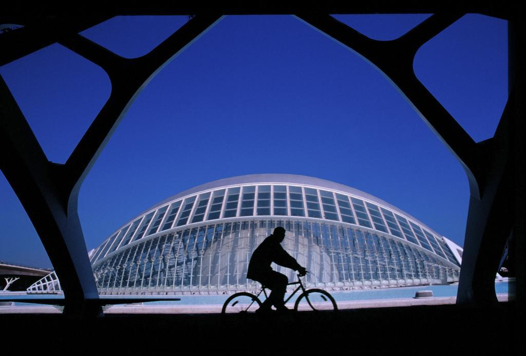 Ibis Budget Valencia Aeropuerto Manises Exterior foto